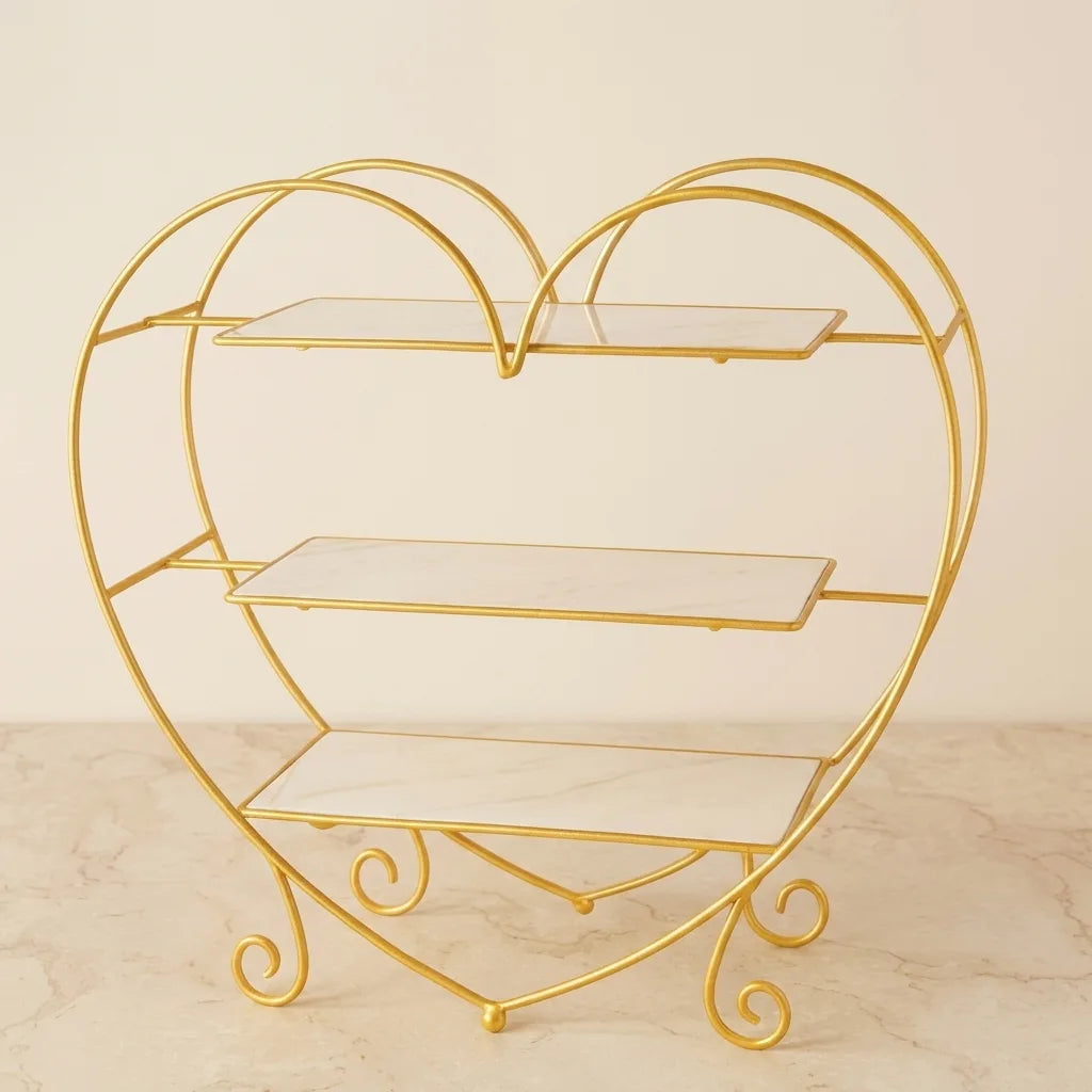 Angled catalogue view of the heart organizer in Pearl